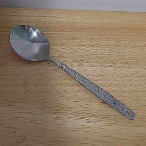 VTG United Airlines Fish Scale Flatware Spoon Replacement Aviation Souvenir